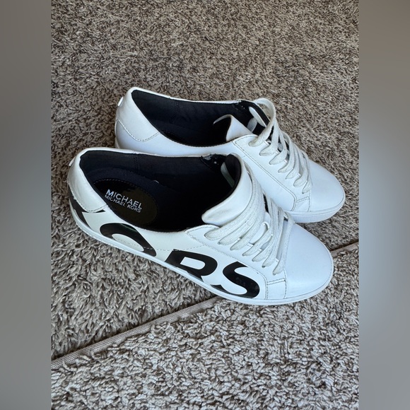 Michael Kors shoes - Picture 5 of 16